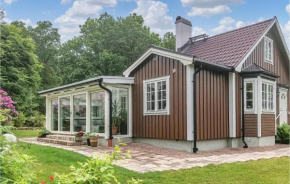 Nice Home In Halmstad With Kitchen, Öppinge